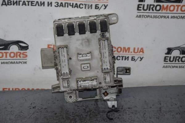 Блок предохранителей Toyota Rav 4 2 2000-2005 76836 - 2