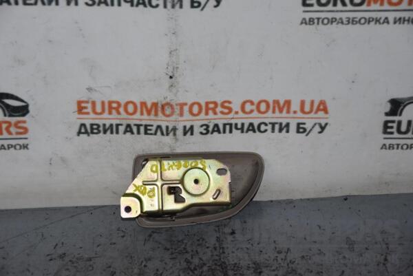 Ручка двері внутрішня задні праві Kia Sorento 2002-2009 826223 77158 - 2