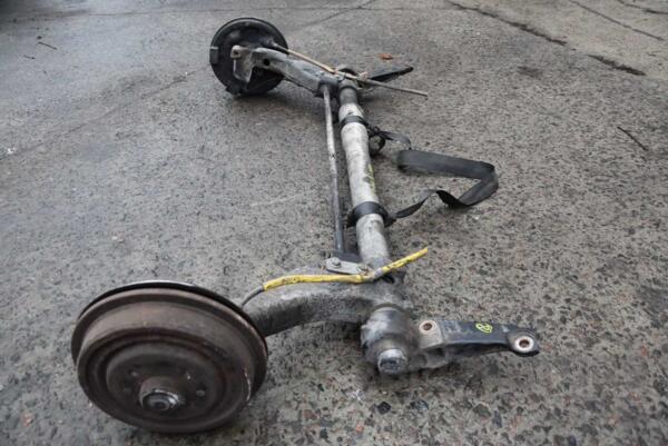 Балка задня в зборі під барабани без ABS 2-х торсіонна Renault Kangoo 1998-2008 77704 - 2