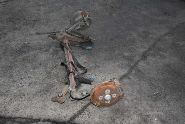 Балка задня в зборі під диски з ABS Peugeot 206 1998-2012 77753 - 2