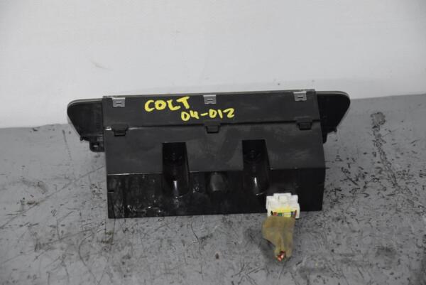 Дисплей інформаційний Mitsubishi Colt (Z3) 2004-2012 8750A117 77908 - 2