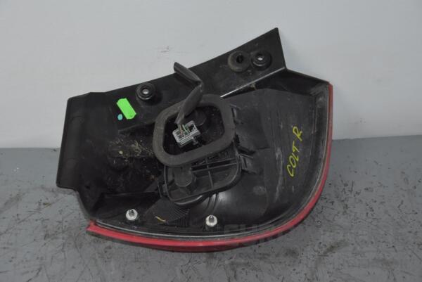 Фонарь правый Mitsubishi Colt (Z3) 2004-2012 MR957366 77917 - 2