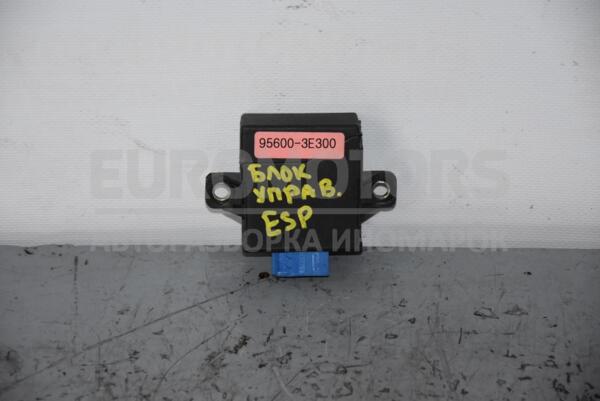 Блок управления ESP Kia Sorento 2002-2009 956003E300 77982