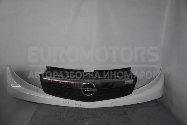 Решітка радіатора 06- Opel Vivaro 2001-2014 623100248R 78340  euromotors.com.ua