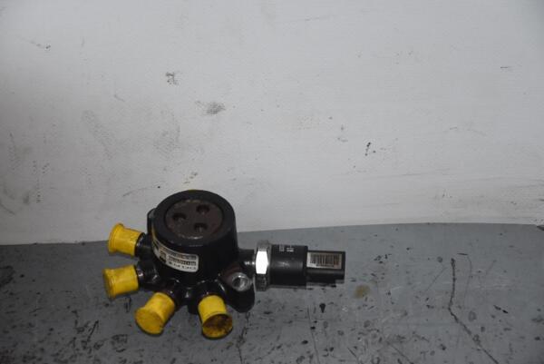 Паливна рейка (без датчика) Ford Connect 1.8tdci 2002-2013 R9144Z020B 78684 - 2