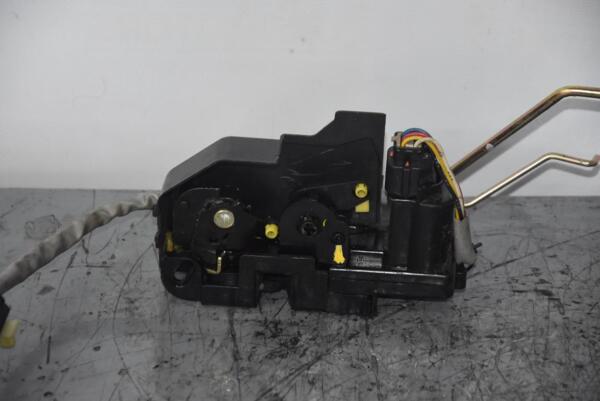 Замок двери передний правый электр Hyundai Getz 2002-2010 79244 - 2