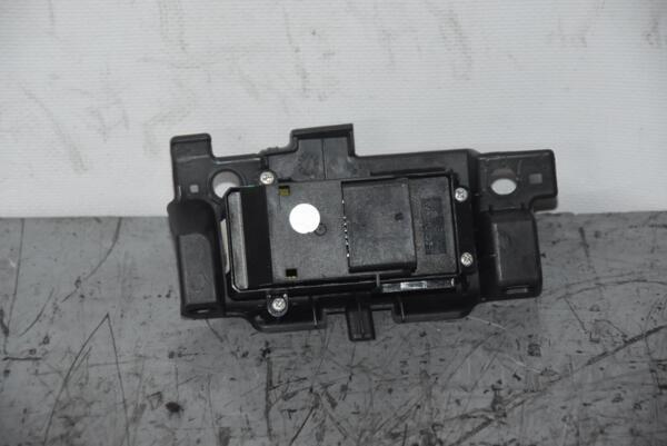 Кнопка стеклоподъемника задняя правая Honda CR-V 2007-2012 83710SWE010 79303 - 2