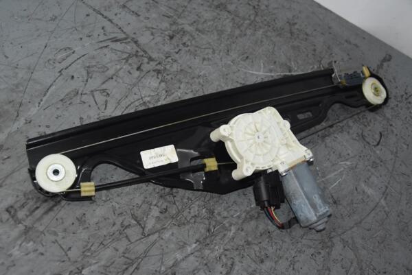 Склопідйомник задній лівий електро BMW 5 (E60/E61) 2003-2010 6922319 79316 - 2
