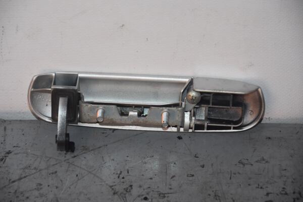 Ручка крышки багажника наружная (-08) Mitsubishi Colt (Z3) 2004-2012 79623 - 2