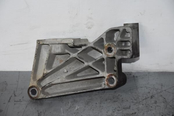 Кронштейн генератора Opel Astra 1.6 16V (G) 1998-2005 90571112 80053 - 2