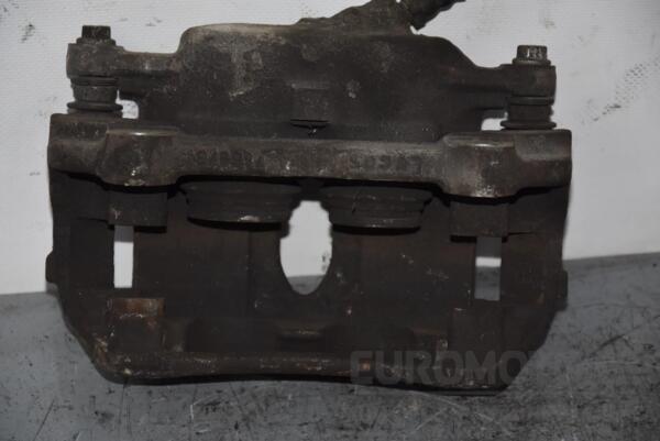 Супорт передній правий Renault Trafic 2001-2014 7701051808 80759 - 2