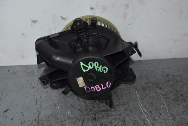 Моторчик пічки з кондиціонером Fiat Doblo 2000-2009 141730600 81445 - 2