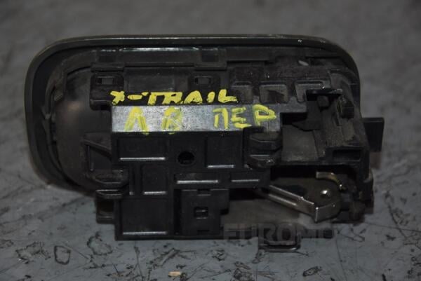 Ручка двері внутрішня ліва перед = зад Nissan X-Trail (T30) 2001-2007 806718H602 81804 - 2