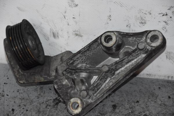 Кронштейн ролика натяжителя ременя генератора Ford Transit 2.0di 2000-2006 XS7E10039BA 82576 - 2
