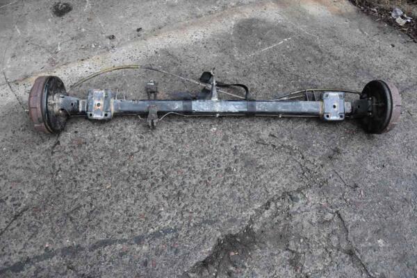 Балка задняя в сборе под барабаны без ABS Ford Transit 2006-2013 82640 - 2
