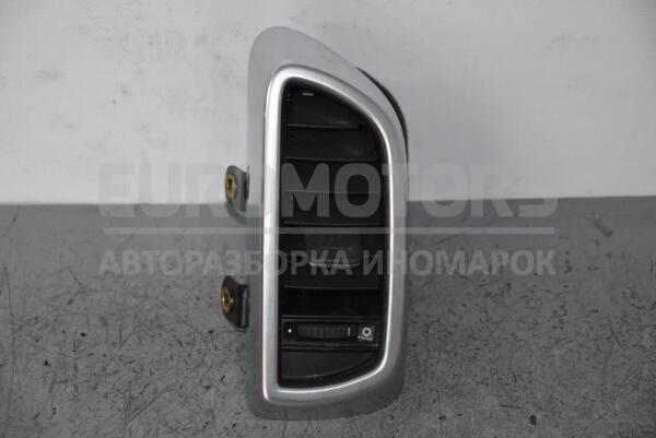 Дефлектор воздушный правый в торпедо Porsche Cayenne 2010 7P5819703B 82801  euromotors.com.ua