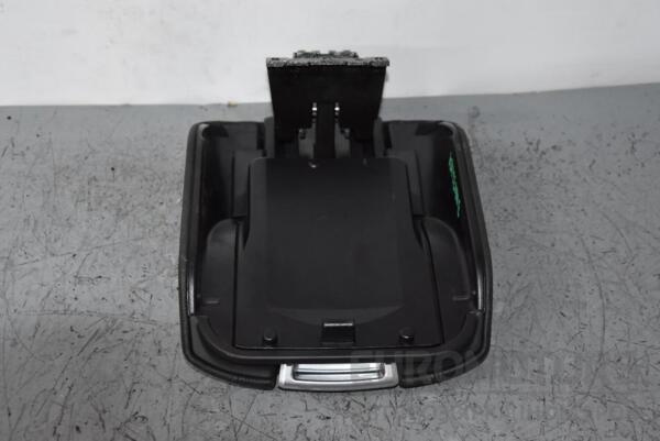 Подлокотник Porsche Cayenne 2010 7P5863206 82901 - 2
