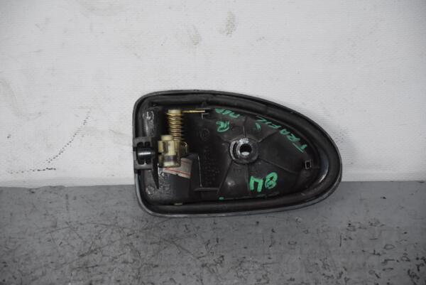 Ручка двері внутрішня передня права Renault Trafic 2001-2014 8200028995 83045 - 2