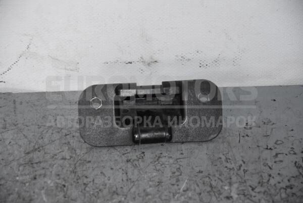 Напрямна дверей пластикова бік Opel Vivaro 2001-2014 67277 83057  euromotors.com.ua