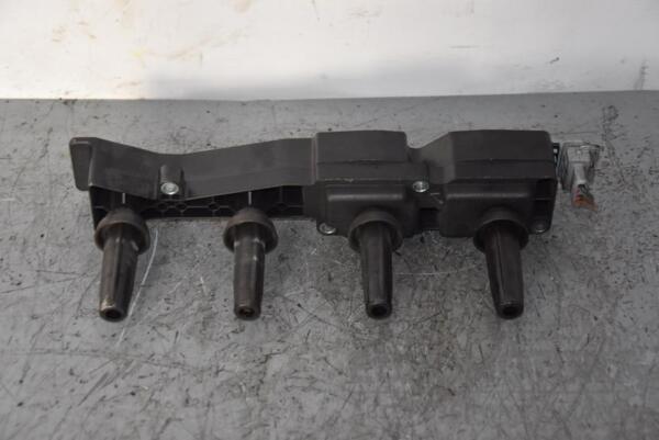 Катушка зажигания Citroen Berlingo 1.6 16V 1996-2008 155032 83326 - 2