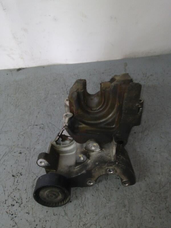 Кронштейн генератора Hyundai Matrix 1.5crdi 2001-2010 83768 - 2