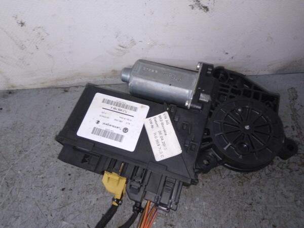 Моторчик стеклоподъемника задний левый VW Touareg 2.5tdi 2002-2010 7L0959703C 83880 - 2