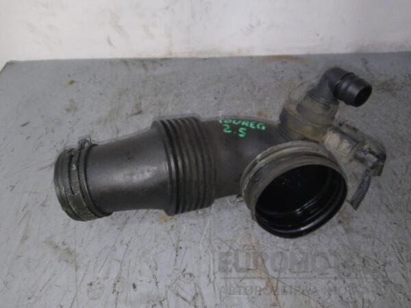 Патрубок повітряного фільтра VW Touareg 2002-2010 7L6129534 83885 - 2