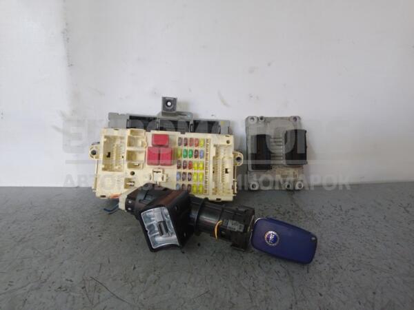 Блок управління двигуном комплект Fiat Stilo 1.4 16V 2001-2007 0261208204 83946 - 1
