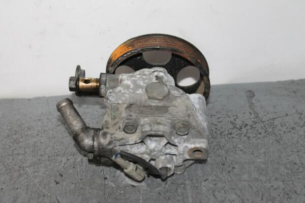 Насос гидроусилителя руля ( ГУР ) Subaru Forester 2.0 16V 2002-2007 84172 - 2