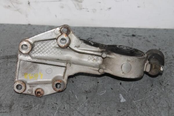 Кронштейн промвала Citroen Berlingo 1.6 16V 1996-2008 9638239880 84387 - 2
