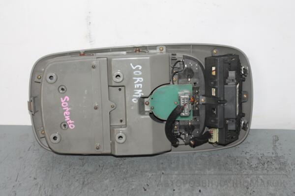 Плафон салону передній в зборі з годинником Kia Sorento 2002-2009 0K52Y51410 84519 - 2