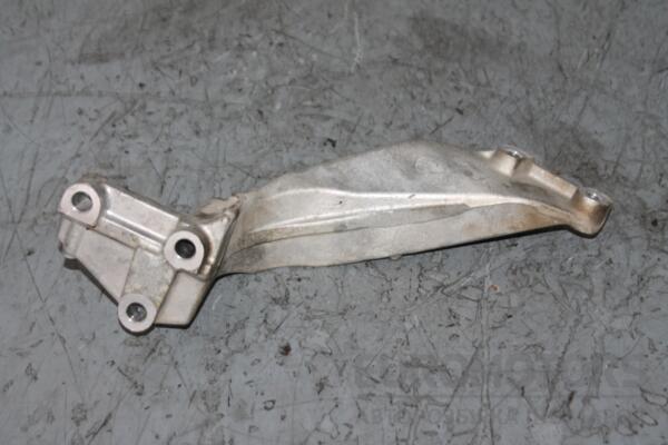 Кронштейн роздавальної коробки Suzuki Ignis 1.3 16V 2003-2008 84853 - 2