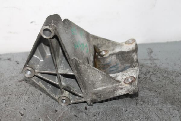 Кронштейн насоса ГУР Ford Fiesta 1.4 16V 2002-2008 85220 - 2