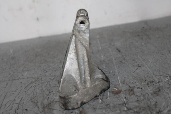 Кронштейн генератора Nissan Almera 2.2Di (N16) 2000-2006 85550 - 2