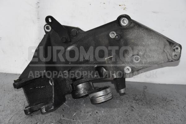 Кронштейн генератора Opel Vivaro 2.0 16V 2001-2014 8200183234 85859  euromotors.com.ua