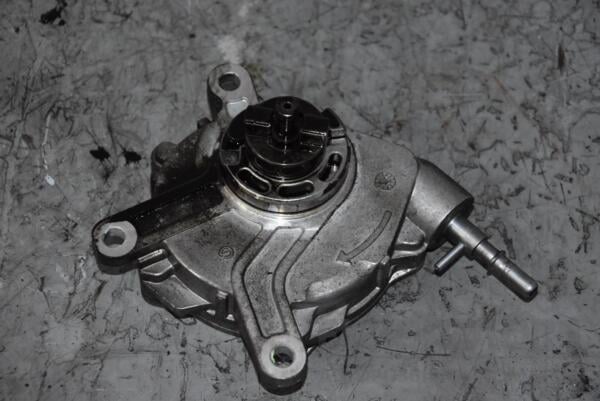 Вакуумний насос Toyota Avensis 2.2td (II) 2003-2008 293000R010 85905 - 2