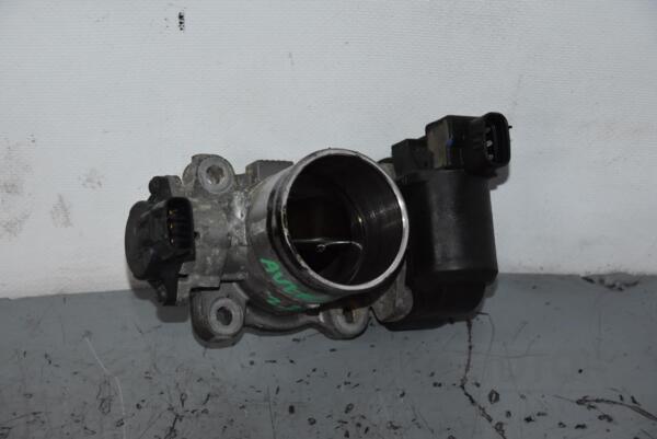 Дроссельная заслонка электр Toyota Avensis 2.2td (II) 2003-2008 1923002010 85922 - 2
