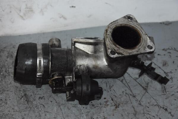 Дросельна заслінка вакуумна Fiat Doblo 1.9jtd 2000-2009 85986 - 2