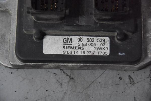 Блок керування двигуном Opel Astra 1.8 16V (G) 1998-2005 90582539 86560 - 2