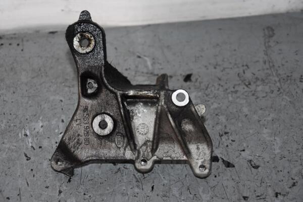 Кронштейн двигателя Citroen C4 2.0hdi 16V 2004-2011 9656392880 86640 - 2