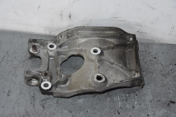 Кронштейн кріплення кондиціонера Ford Focus 1.6tdci (II) 2004-2011 9646719580 86675 - 2