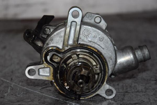 Вакуумний насос Volvo V70 2.4td D5 2001-2006 30731825 87110 - 2