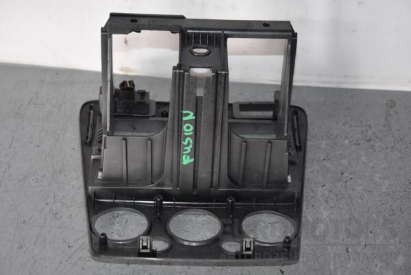 Консоль центральная в торпедо Ford Fusion 2002-2012 6N11N047A04 87244 - 2