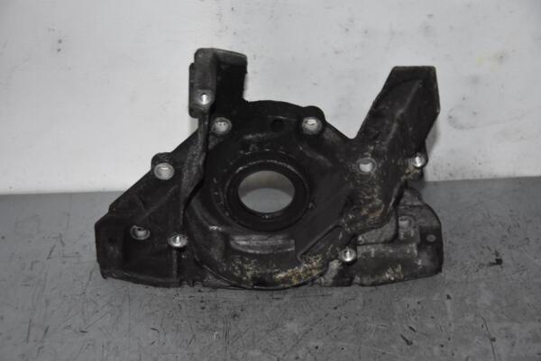 Кришка двигуна передня VW Transporter 1.9 TDI (T5) 2003-2015 038103153D 87851 - 2