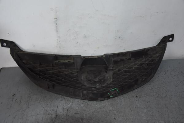 Решітка радіатора -05 Mazda 6 2002-2007 GJ6A50712 87867 - 2