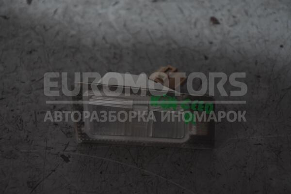 Плафон подсветки номера правый Kia Ceed 2012-2018 92502A23 87874  euromotors.com.ua