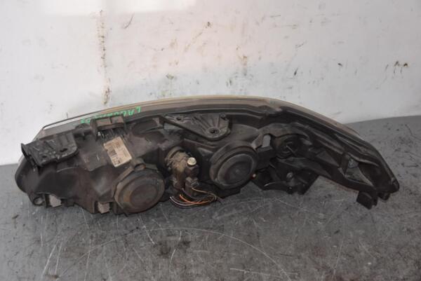 Фара правая 05- Renault Laguna (II) 2001-2007 7701061671 88363 - 2