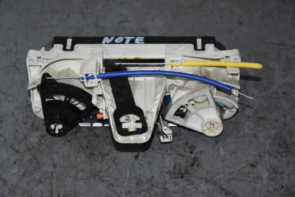Блок управління пічкою з кондиціонером Nissan Note (E11) 2005-2013 N103009C 88996 - 2
