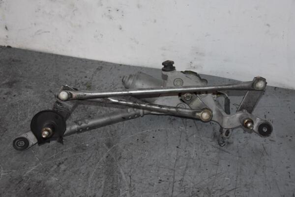 Трапеція двірників Toyota Urban Cruiser 2009 89663-01 - 2
