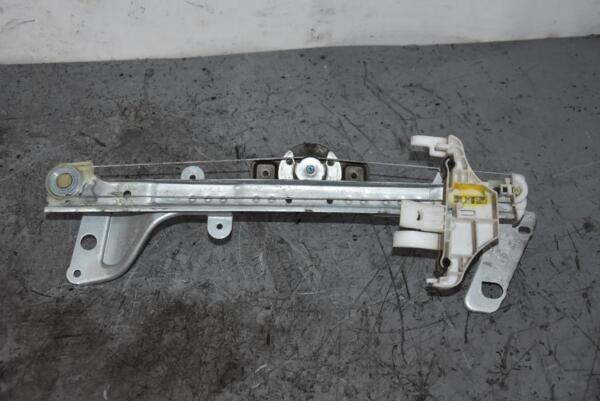 Склопідйомник задній правий механ Ford Fusion 2002-2012 89751 - 2